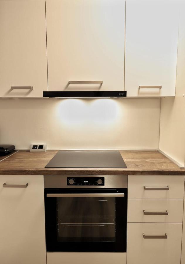 Apartman Nila Appartement Vukovar Buitenkant foto