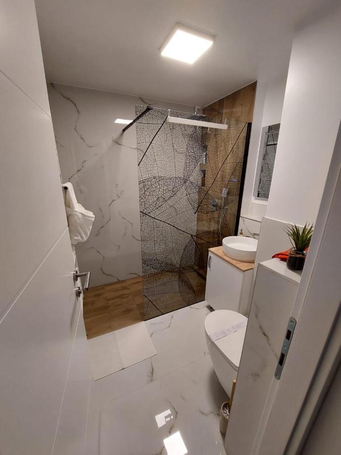 Apartman Nila Appartement Vukovar Buitenkant foto