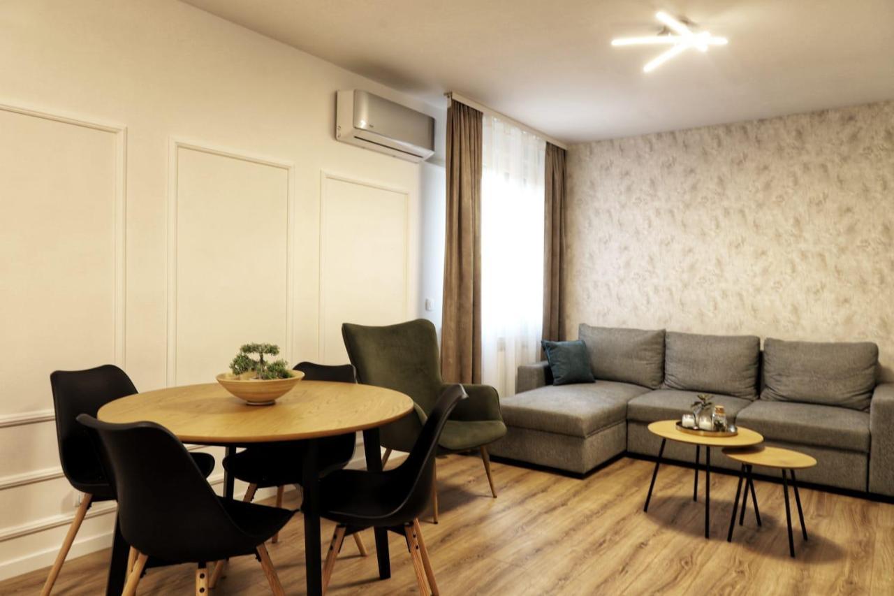 Apartman Nila Appartement Vukovar Buitenkant foto