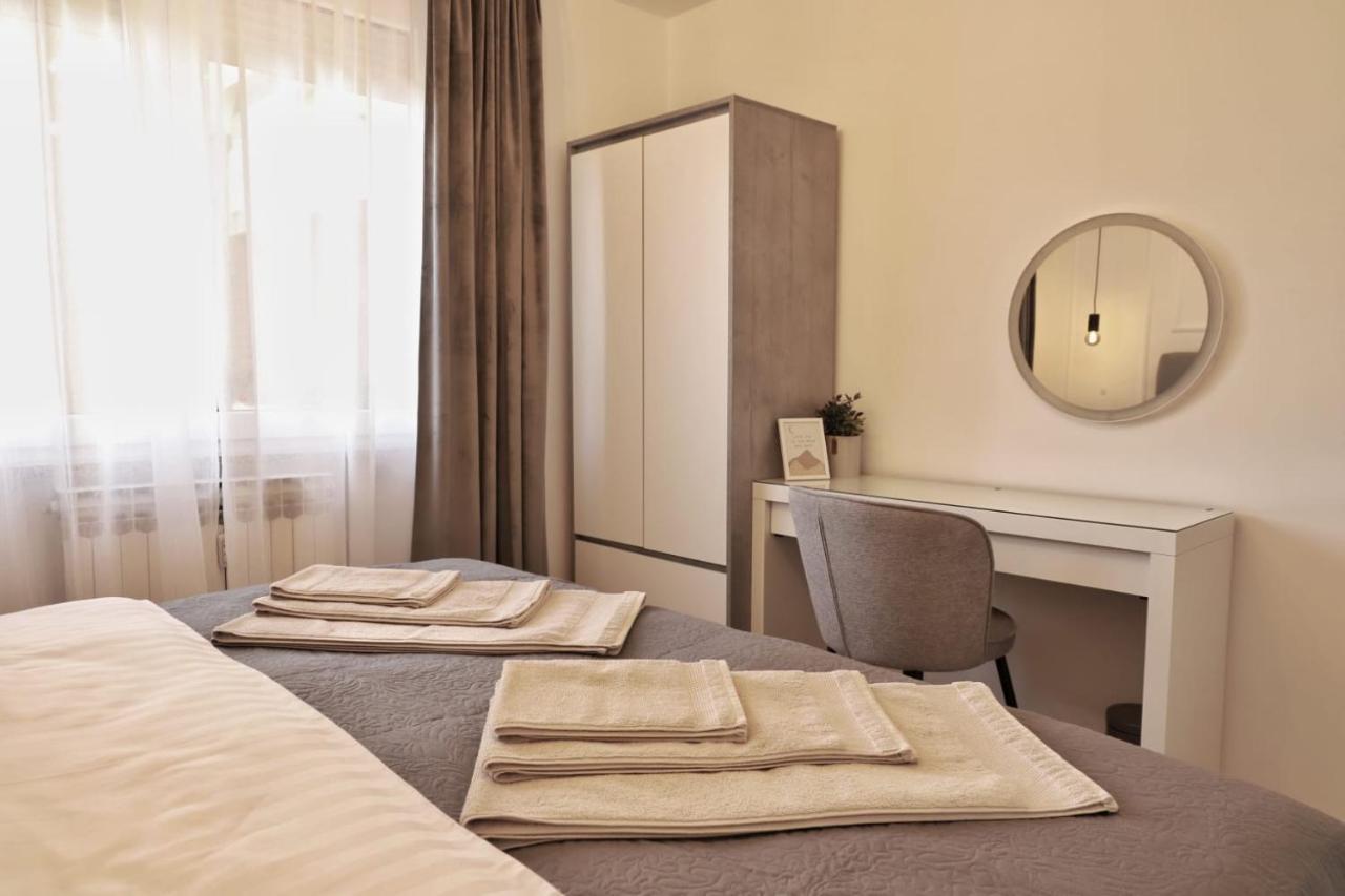 Apartman Nila Appartement Vukovar Buitenkant foto