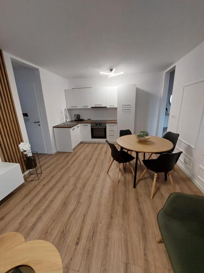 Apartman Nila Appartement Vukovar Buitenkant foto